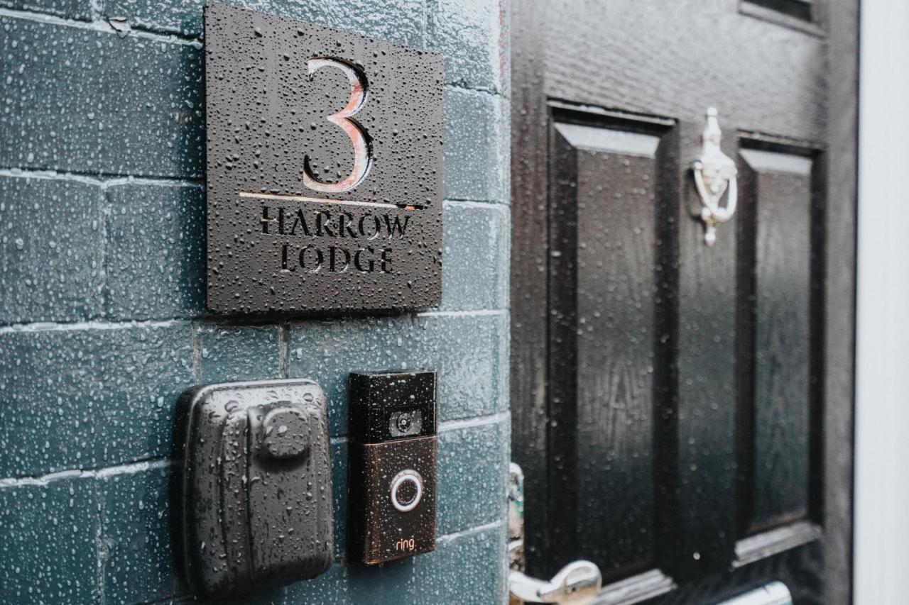 Harrow Lodge - Strictly No Parties Liverpool Exterior foto